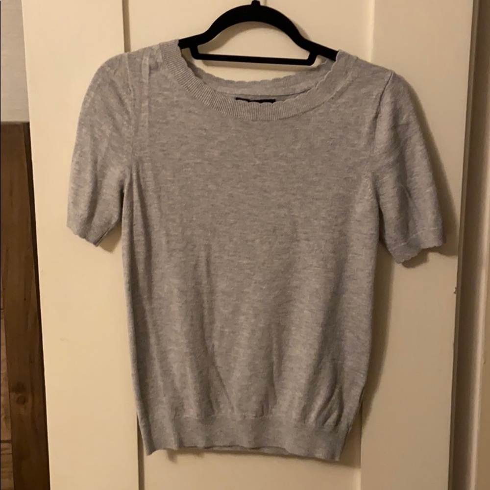 Short sleeved top from BANANA REPUBLIC 🍌